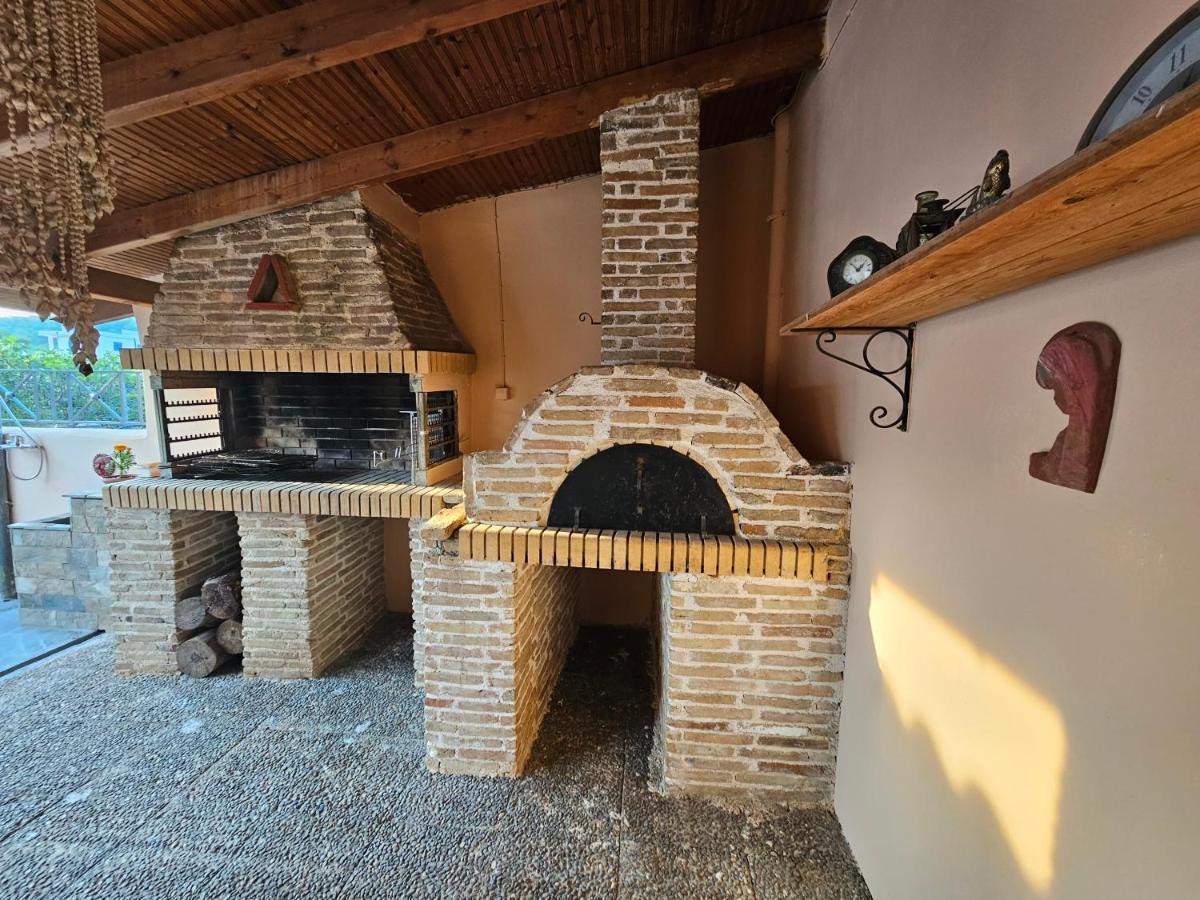 Villa Clotho Pórto Ráfti Eksteriør bilde