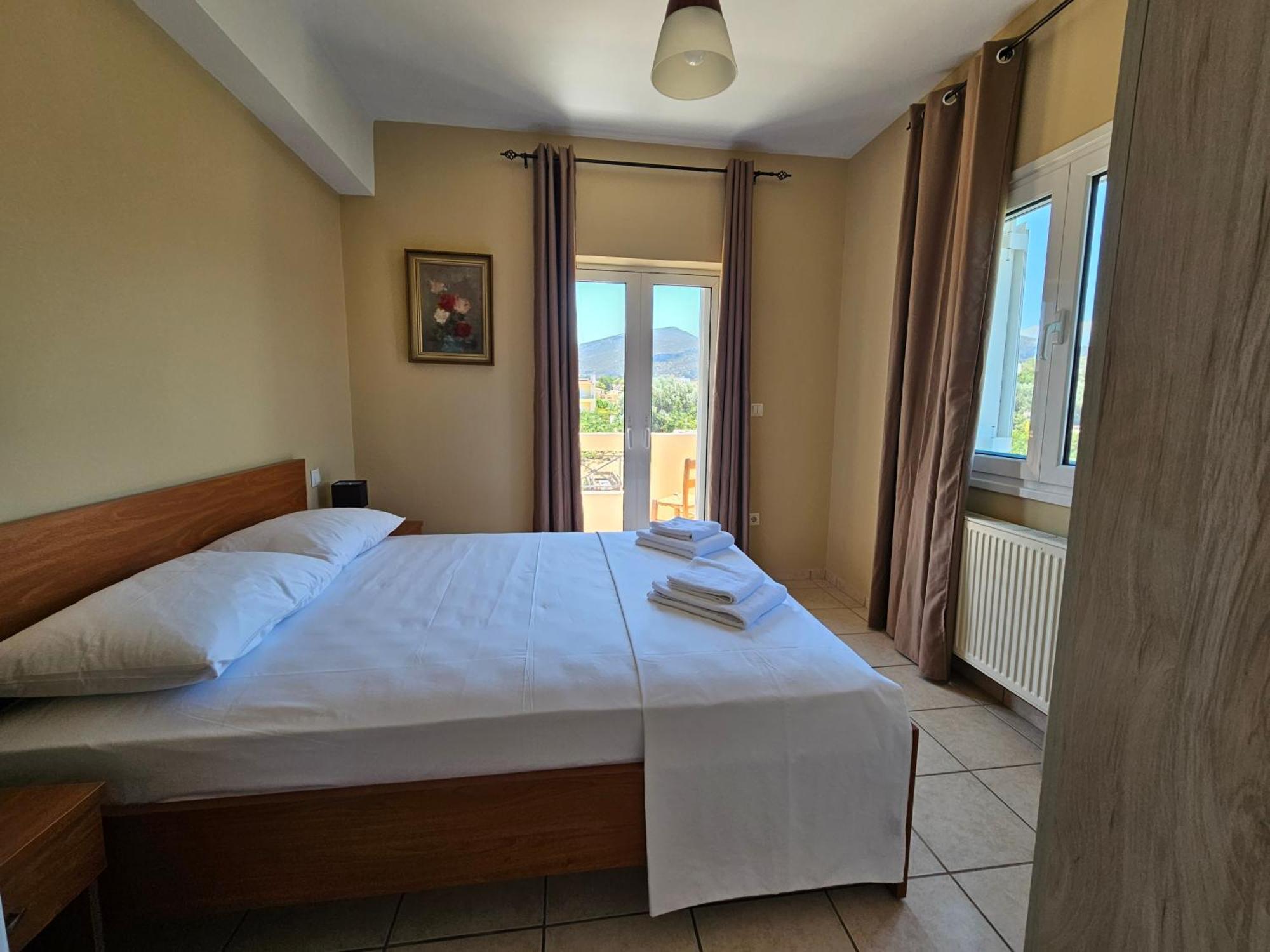 Villa Clotho Pórto Ráfti Eksteriør bilde